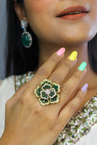 Blooming Emerald Floral Ring